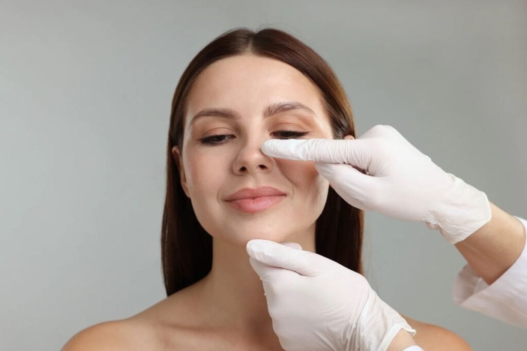 rhinoplastie sans chirurgie ou rhinoplastie chirurgicale